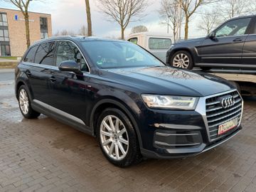 Audi Q7 - 3
