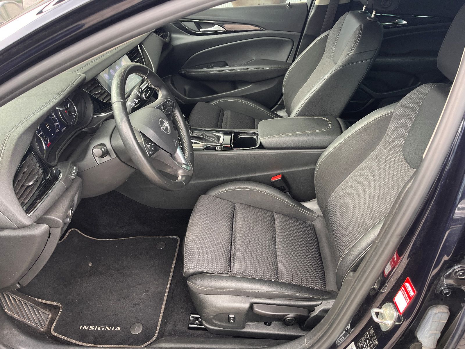 Fahrzeugabbildung Opel Insignia B Sports Tourer Innovation
