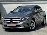 Mercedes-Benz GLA 200 GLA -Klasse*Garantie*Automatik*AHK* - Mercedes-Benz GLA 200 mit Benzin-Antrieb