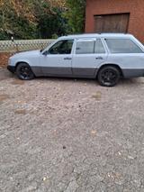 Mercedes-Benz Mercedes w124  250 D - Mercedes-Benz 250 in Bremen