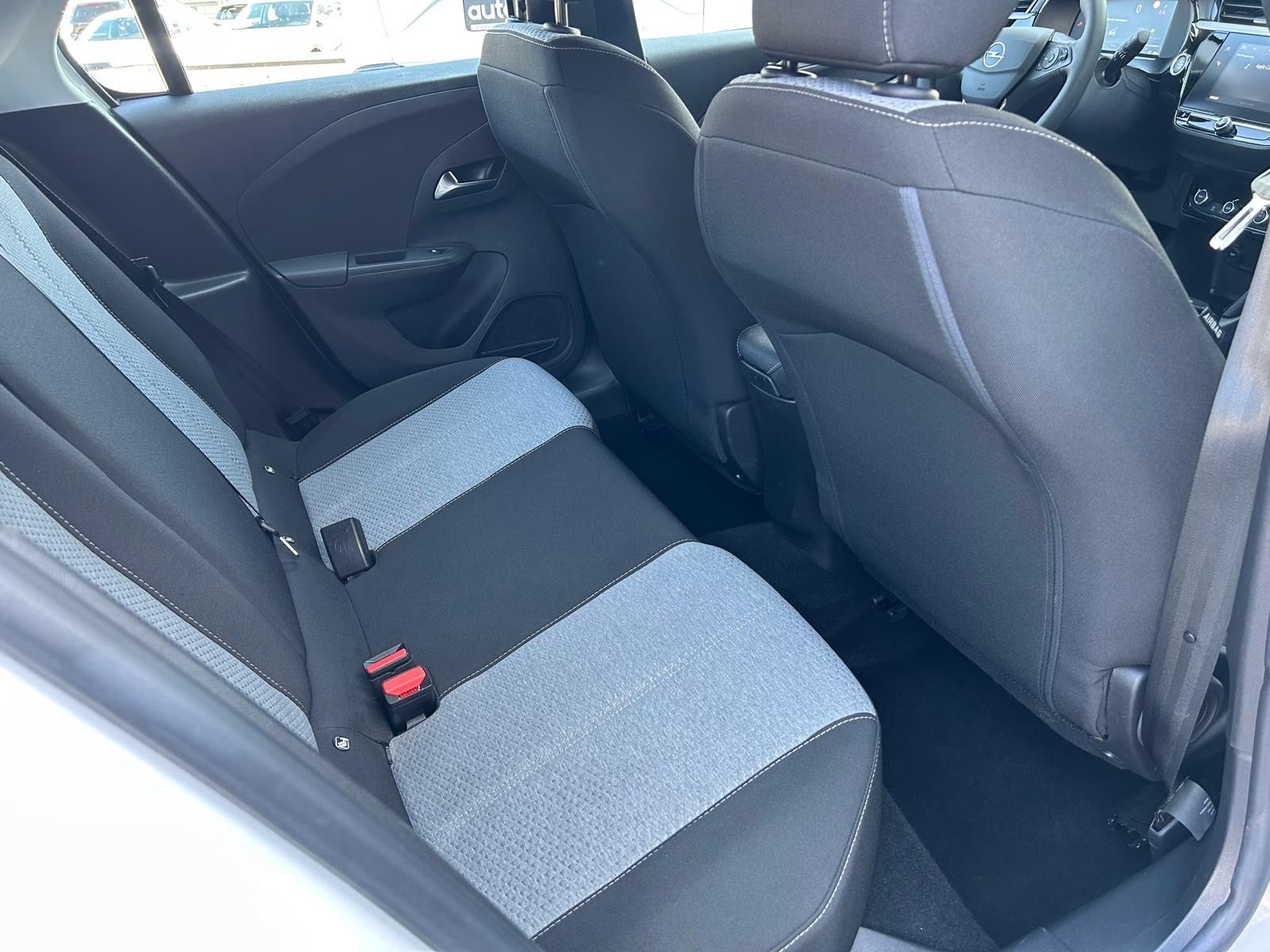 Fahrzeugabbildung Opel Corsa elektro°50 kWh°SOH 99%°Winterpaket°1.Hand°
