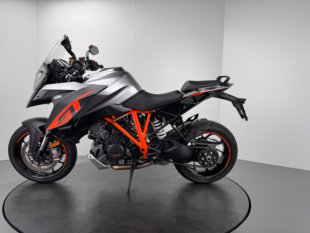 Fahrzeugabbildung KTM 1290 SUPER DUKE GT *1.HAND *TOP-ZUSTAND