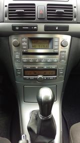 Toyota Avensis 1,8-l-VVT-i - - Toyota Avensis aus 2006