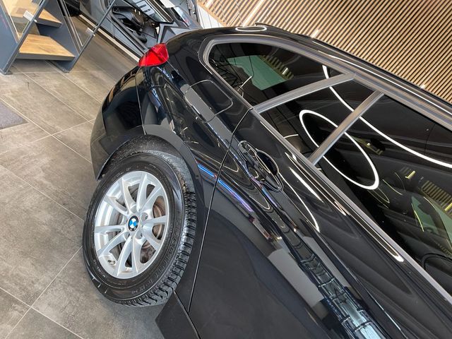 BMW 320 Touring 320 d xDrive *NAVI*TEMPOMAT*SZHZ*AHK