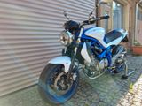 Suzuki SFV650 Gladius  ABS