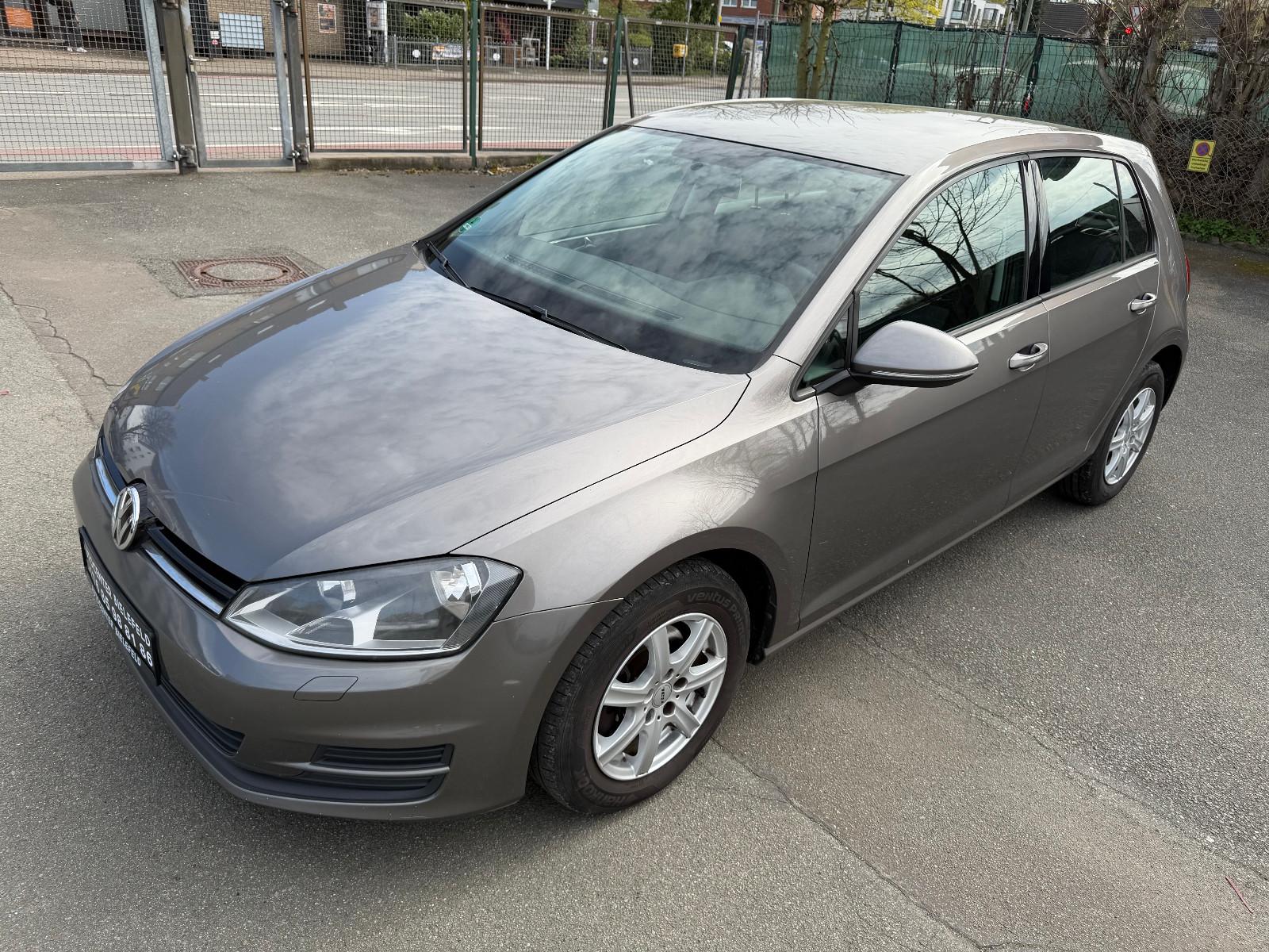 Volkswagen Golf VII Lim. Trendline BMT | NAVI | GARANTIE |