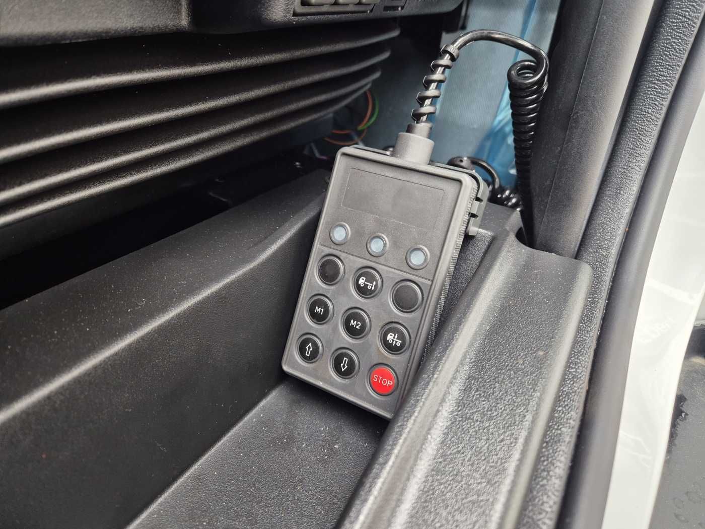 Fahrzeugabbildung Iveco Eurocargo ML180E28/P 4x2 ZF-Automatik 8AP 3Stück