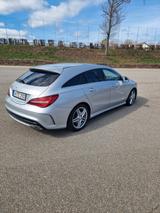 Mercedes-Benz CLA 250 Shooting Brake CLA 250 DCT 4MATIC AMG . - Mercedes-Benz CLA 250 Shooting Brake: AMG