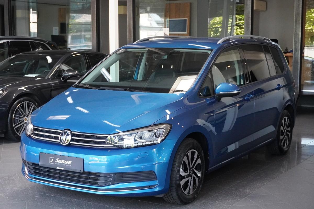 Volkswagen Touran 2.0 TDI Active ACC LED 7-Sitzer Carplay P