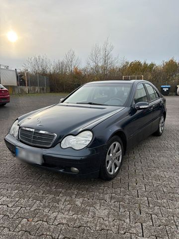 Mercedes-Benz C-Klasse 180