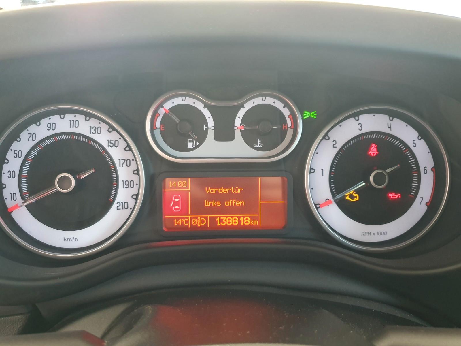 Fiat 500L 2014 — photo 11