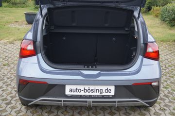 Hyundai i20 1.2 KLIMAAUTOMATIK-ALU16-NAVI-KAMERA-SHZG-