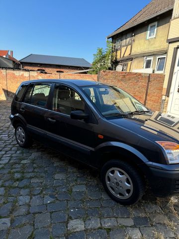 Ford Fusion 1,25 Ambiente Ambiente