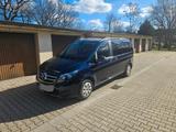 Mercedes-Benz V 220 d RISE kompakt  - blaue Mercedes-Benz V 220