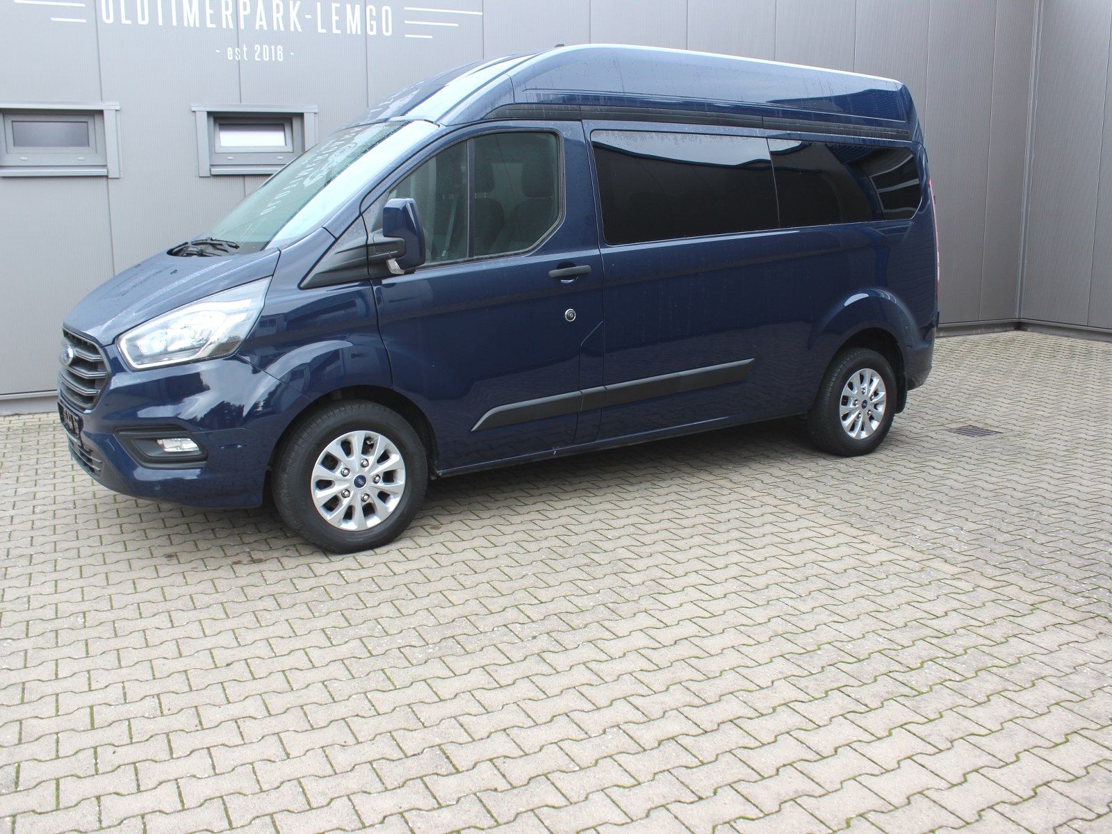 Fahrzeugabbildung Ford Transit Custom 320 L2 Trend 2,0 TDCi