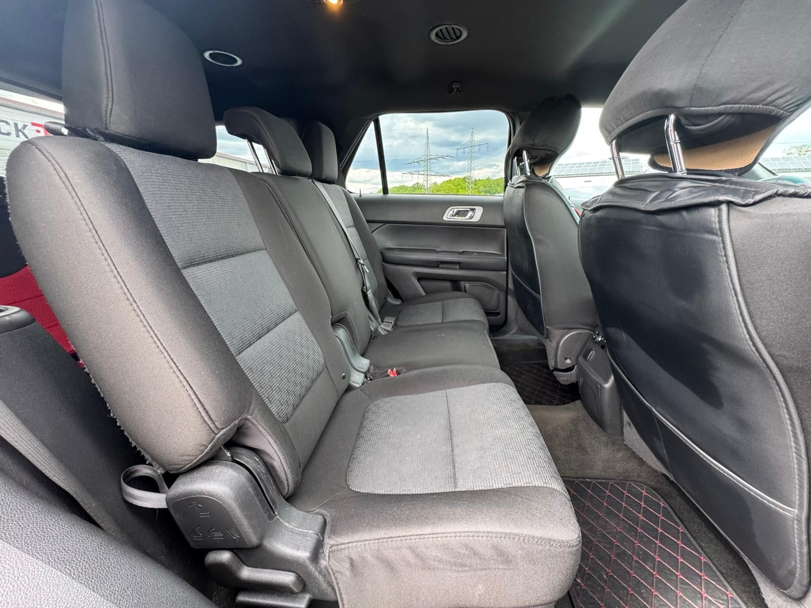 Fahrzeugabbildung Ford Explorer 3,5L 7 SitzerTEMP*KAMERA*PDC*KLIMA