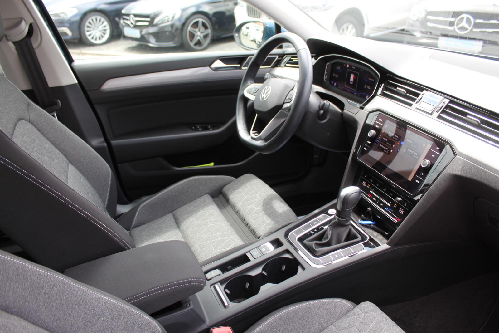 Volkswagen Passat Var. Business 2.0 TSI DSG +Panoramad.+ACC