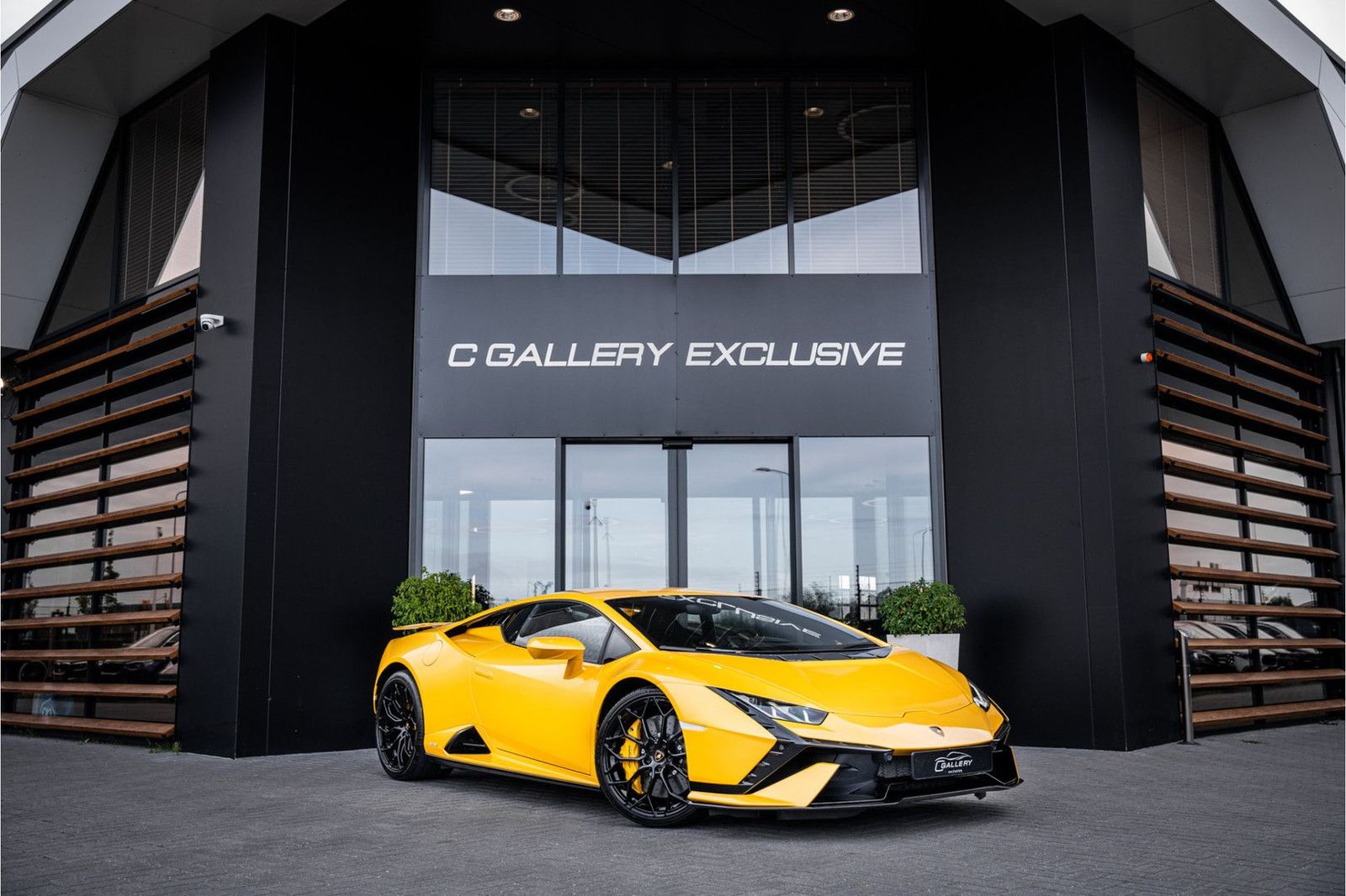 Lamborghini Huracán 5.2 V10 Tecnica RWD - Giallo Inti | Fabr