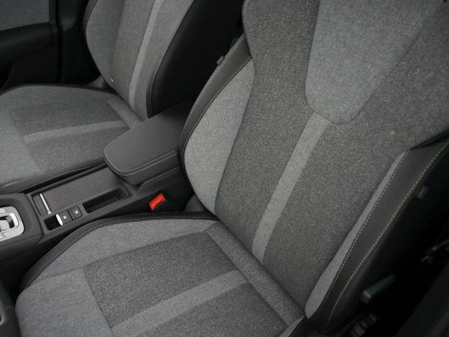 Octavia COMBI SELECTION TDI DSG+AHK+NAVI+RÜCKFAH
