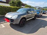 Porsche Cayenne S Turbo 4.5 V8 LPG - Porsche Cayenne aus 2004: Turbo