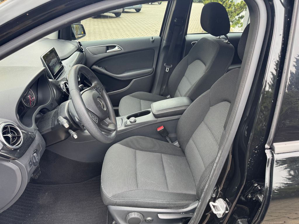 MERCEDES-BENZ B 200d Autom.*XENON*NAVI* MERCEDES-BENZ B 200d Autom.*XENON*NAVI*