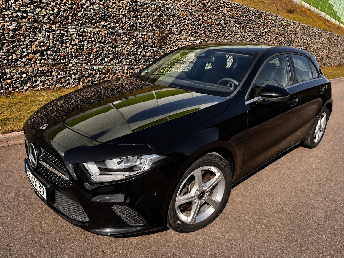 Mercedes-Benz A 250 A A 250 e