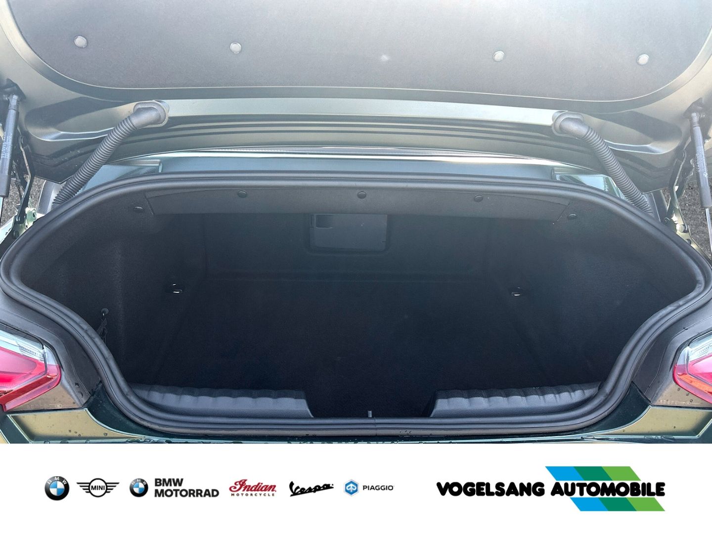 Fahrzeugabbildung BMW Z4 M40i 19/20' M-Räder Head-Up Harman/Kardon Nav