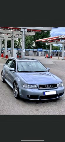 Audi RS4  B5 2.7 quattro