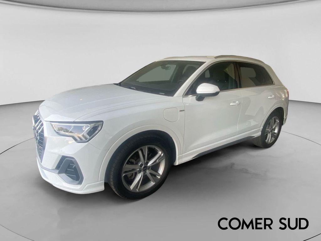 Image of Audi Q3