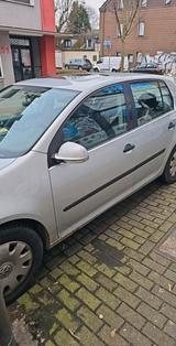 Volkswagen Auto golf 5, 1.4 grau - VW T5 Kombi Gebrauchtwagen in Bochum