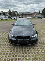 BMW 318i E90  2008  120.000 km  gepflegt - BMW 120 aus 2008: 120i