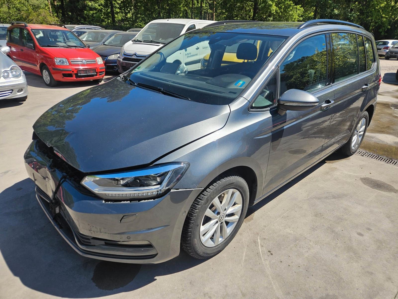 Volkswagen Comfortline 7-Sitzer DSG NAVI STANDHEIZUNG ACC