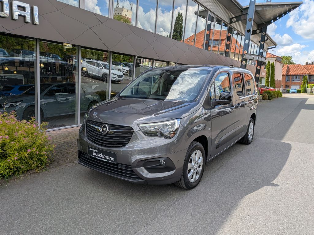 Opel Combo Life — hlavná fotografia