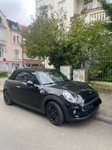 MINI One Cabrio scheckheftgepflegt, unfallfrei - MINI One Cabrio: Kleinwagen
