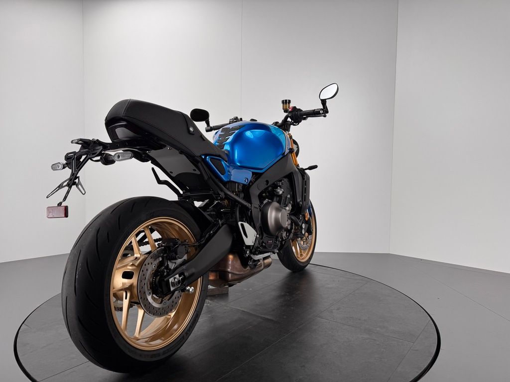 Fahrzeugabbildung Yamaha XSR 900 *TOP-ZUSTAND *WENIG KILOMETER