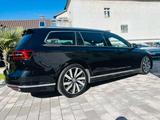 Volkswagen Passat Variant 2,0 TDI Highline*R-Line* - Volkswagen Passat Variant in Karlsruhe