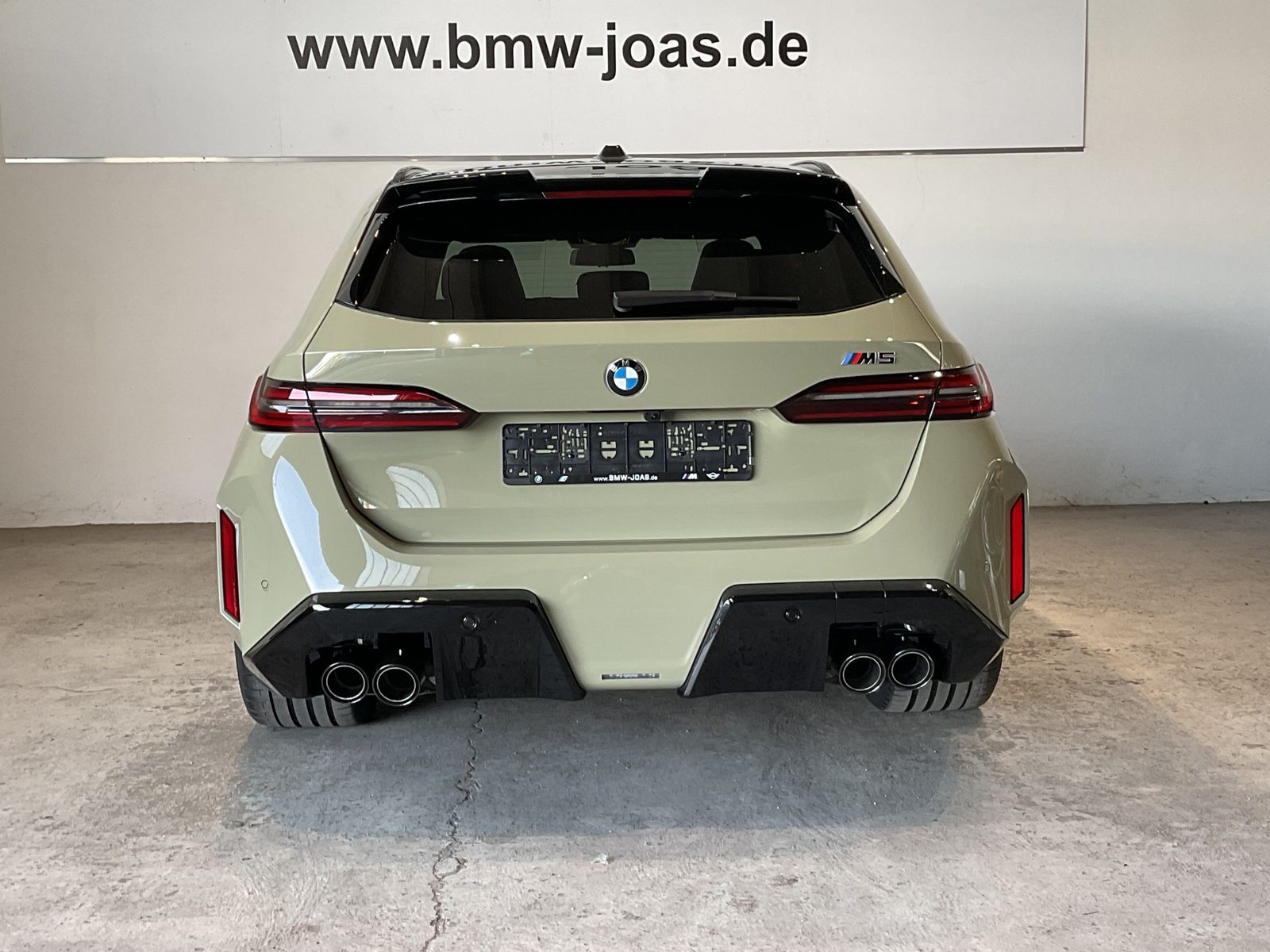 Fahrzeugeinzelansicht 15 Fahrzeugabbildung BMW M5 Touring 0,5% Versteuerung! Individuallack°Sit