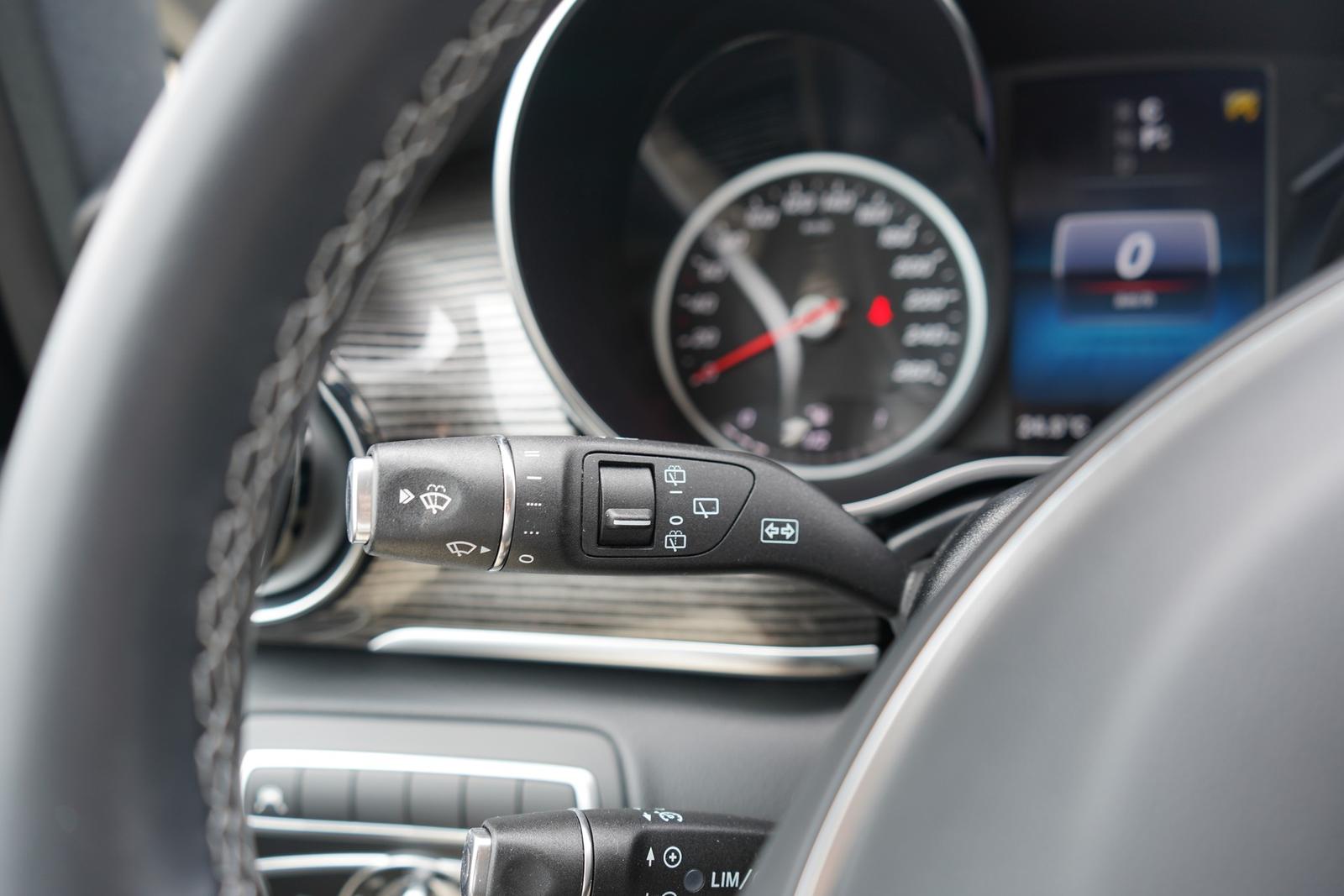 Mercedes-Benz V250d AMG Line lang Standheizung Burmester LED