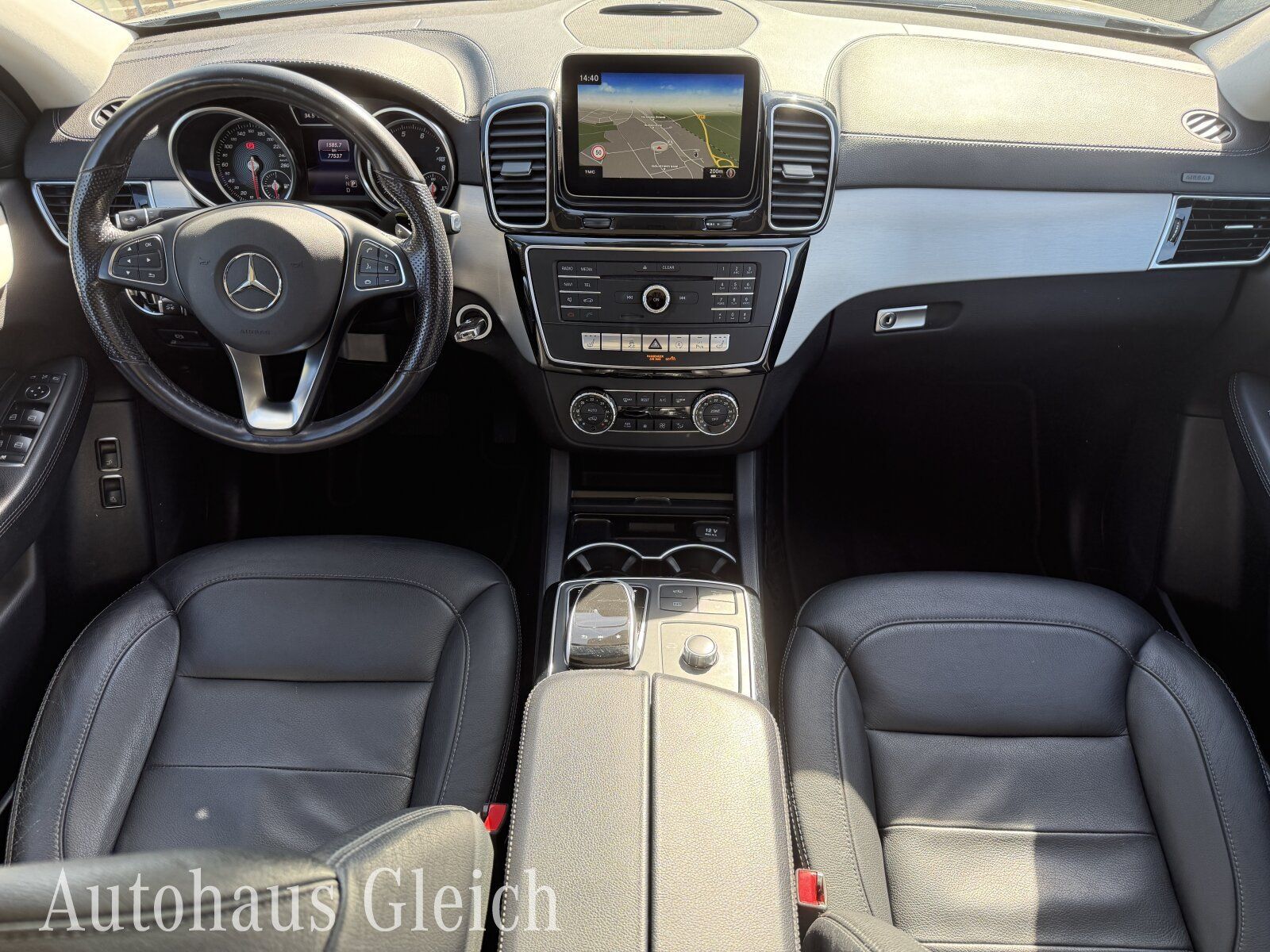 Fahrzeugabbildung Mercedes-Benz GLE 400 AMG Line 4Matic (EURO 6d-TEMP) COMAND AP