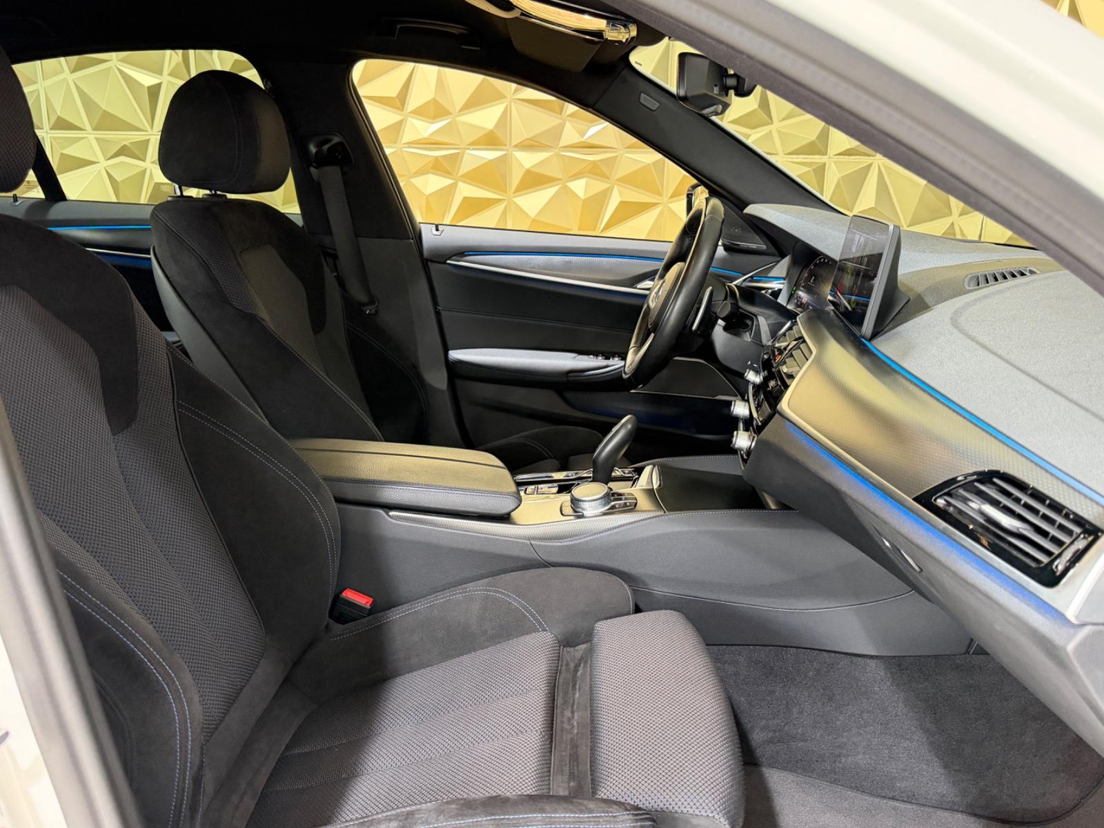 BMW 530e Lim. xDrive|M-SPORTPAKET|LASER|H&K|1.HAND|