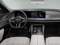 BMW 750 - Vorschau Bild 5