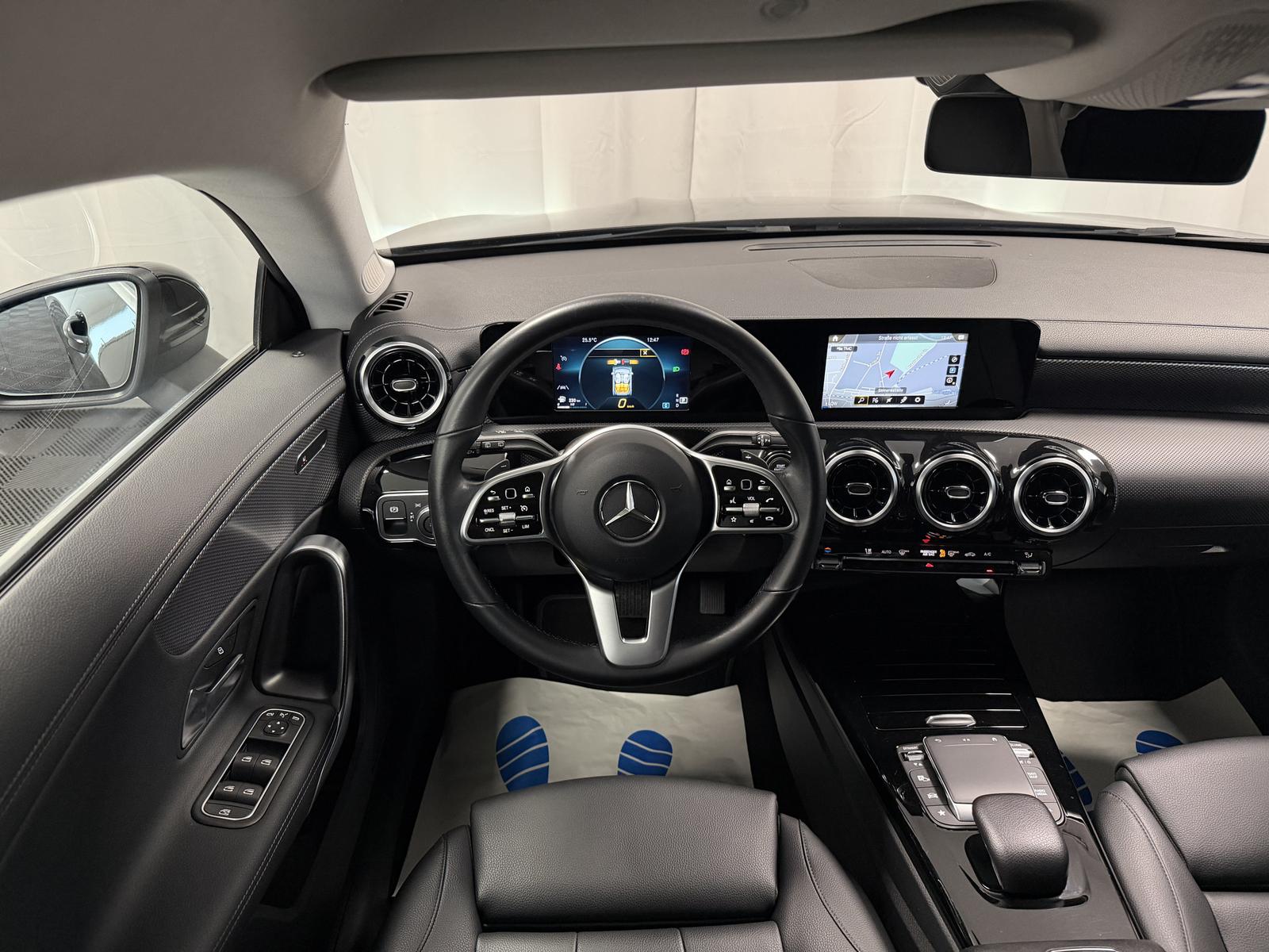 Mercedes-Benz CLA d Aut. Shooting Brake Urban LED Leder, миниатюра 13