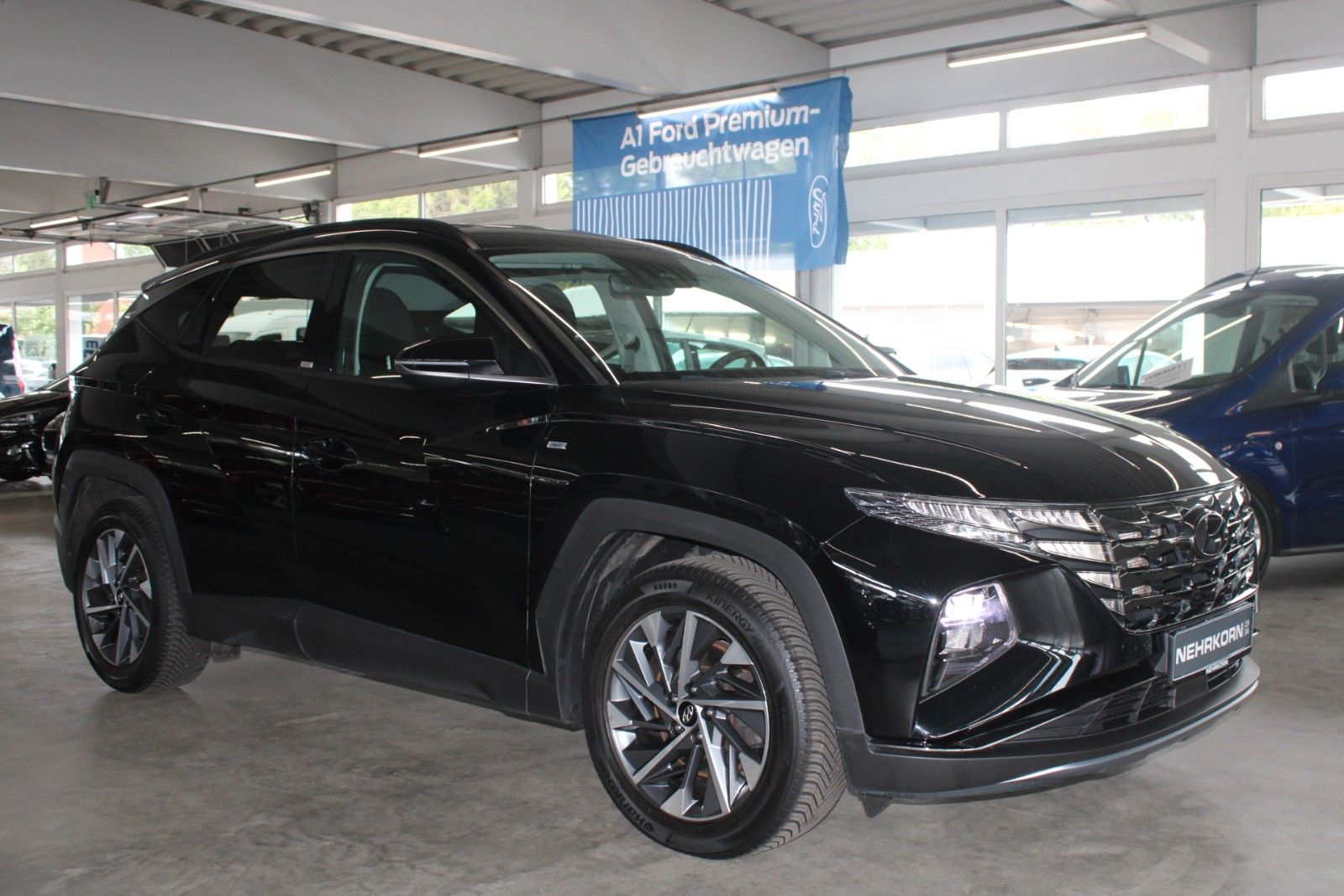 Fahrzeugabbildung Hyundai TUCSON MHEV Trend Aut. NAVI ACC LED SHZ CAM