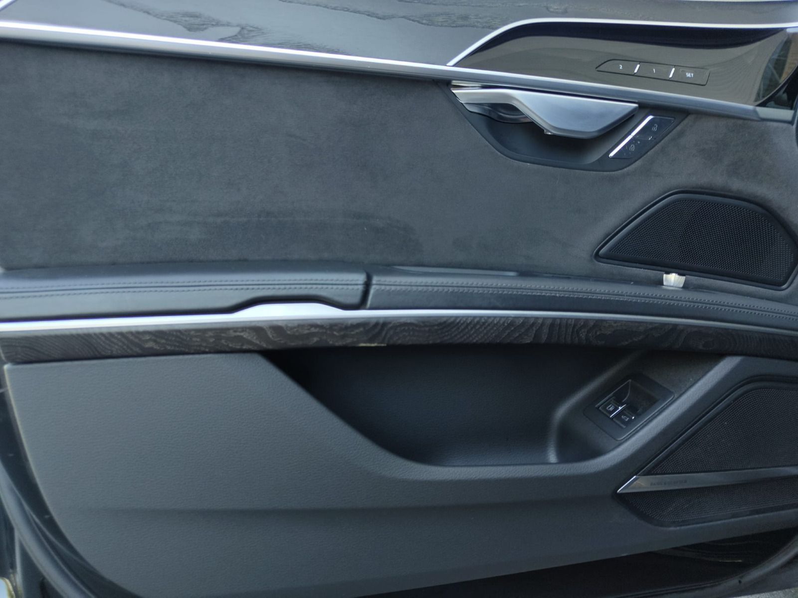 Audi A8 - Bild 9