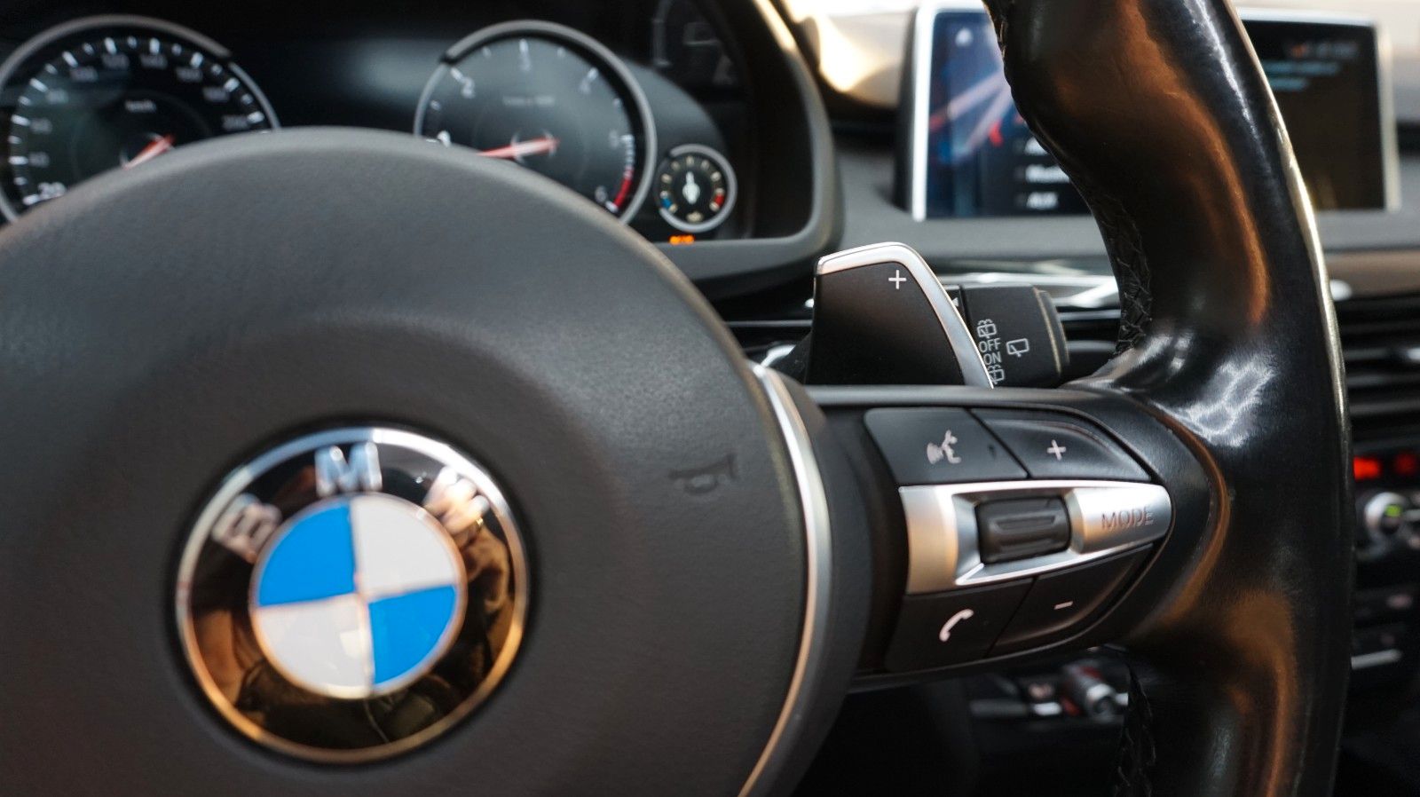 Fahrzeugabbildung BMW X5 xDrive 40 d