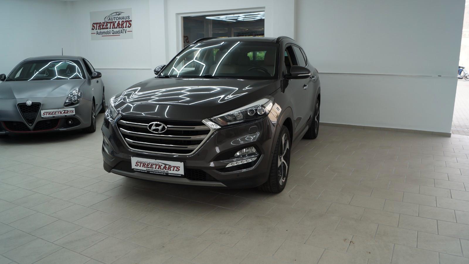 Hyundai Tucson Premium 4WD Automatik Kamera LED PDC BC