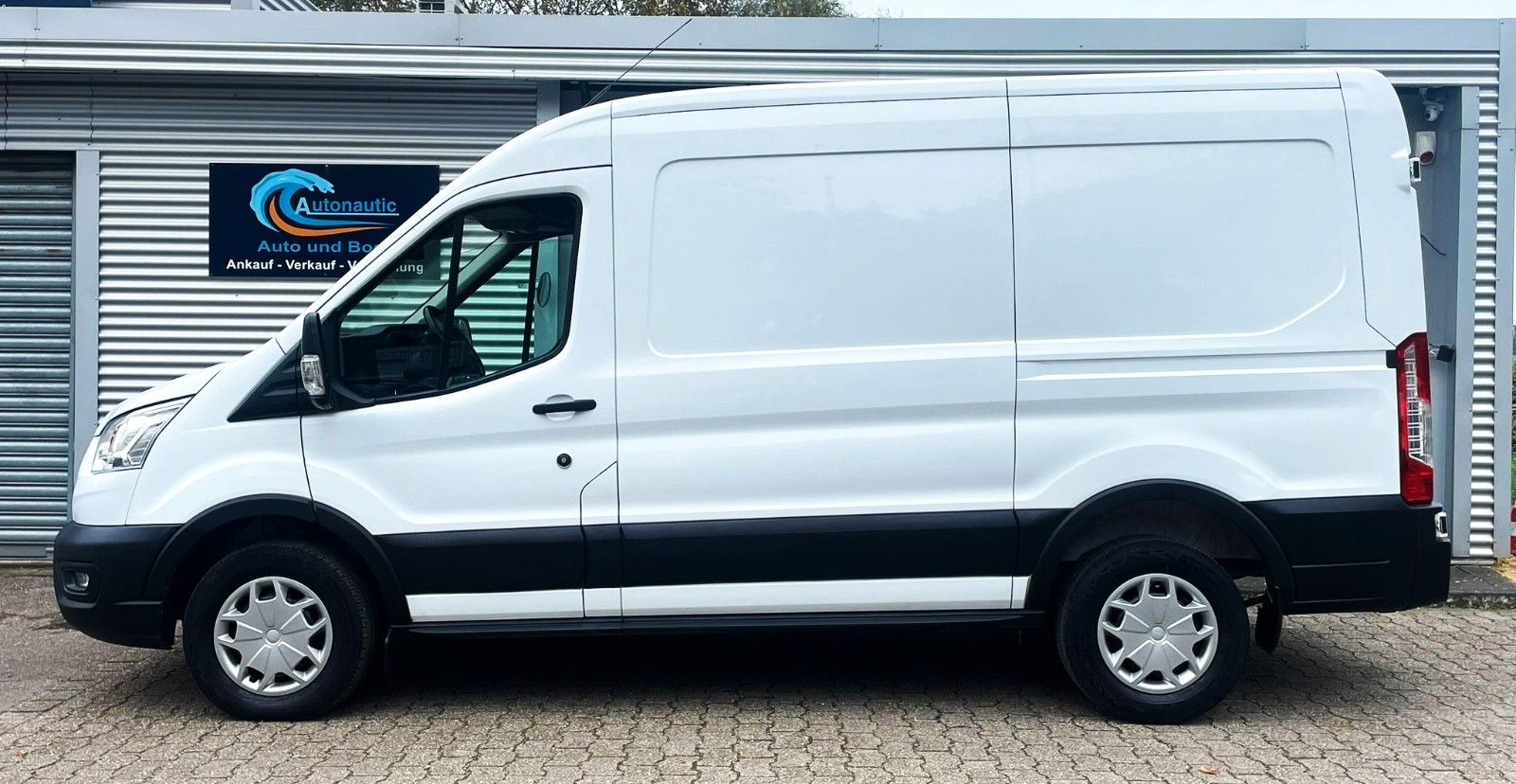 Fahrzeugabbildung Ford Transit K350 L2 H2 KLIMA CARPLAY CAM ACC AHK 1Hd