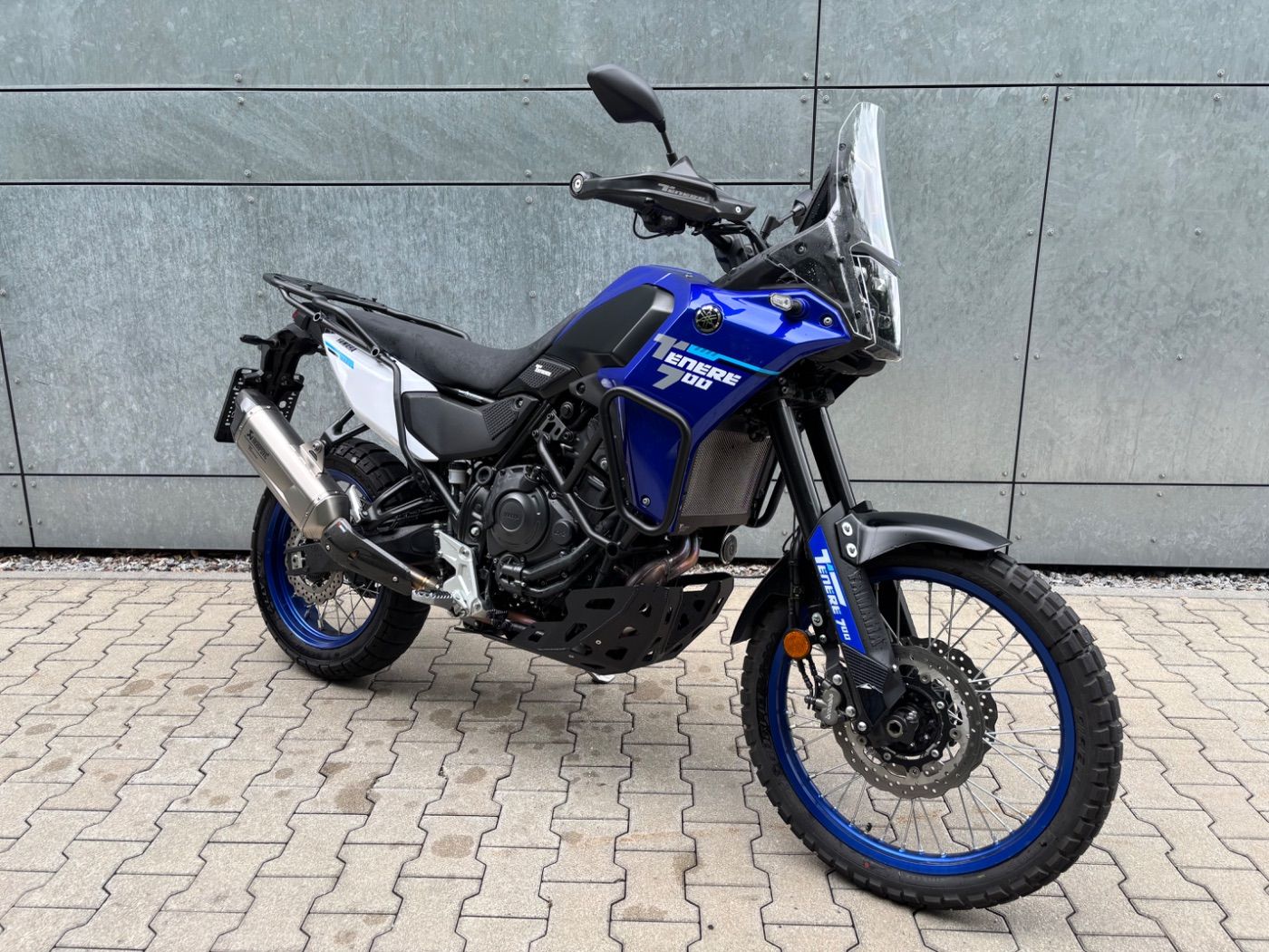 Fahrzeugabbildung Yamaha XTZ 700 Tenere viel Zubehör