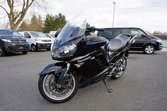 Kawasaki 1400 GTR, ATM mit 12.000 km, ABS