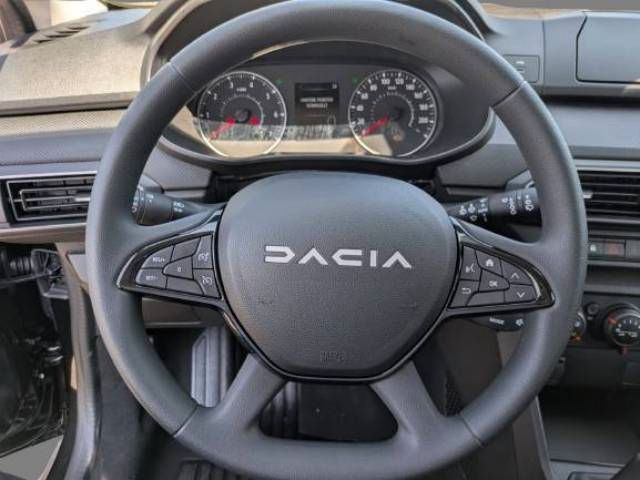 Fahrzeugabbildung Dacia Jogger Essential ECO-G 100